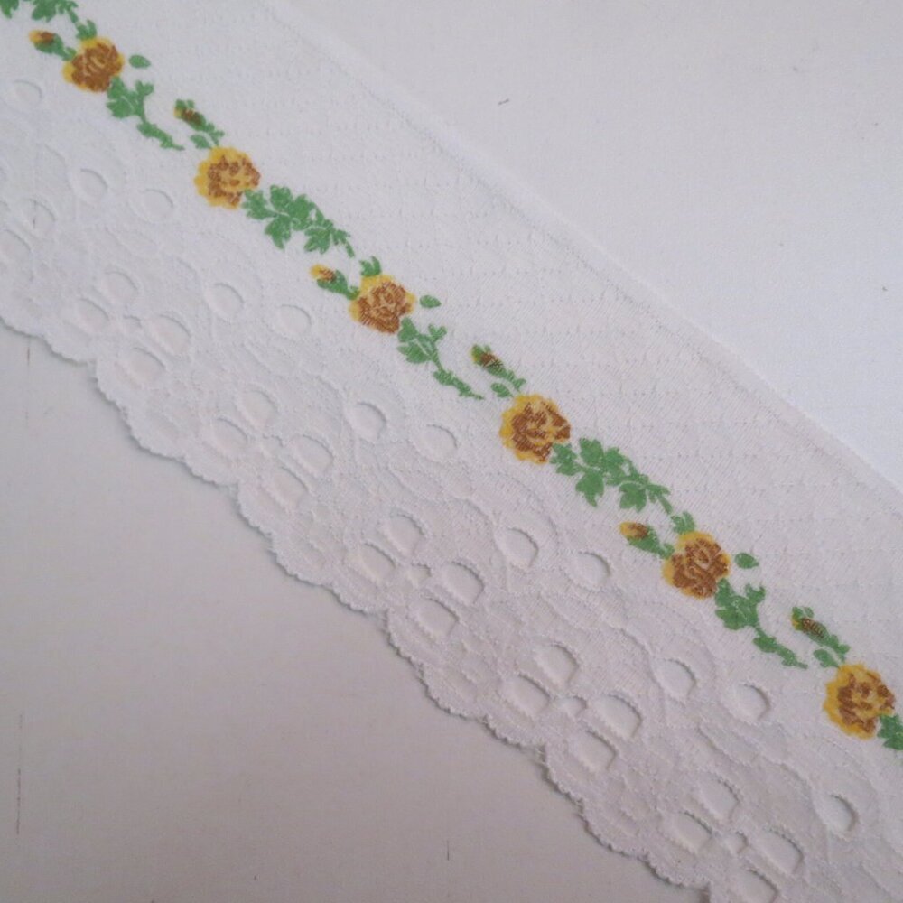 5 yards Vintage 70"s Flat Eyelet Lace Yellow Roses Retro Old New Stock #412